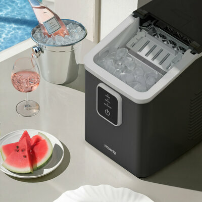 Eisw&uuml;rfelmaschine 